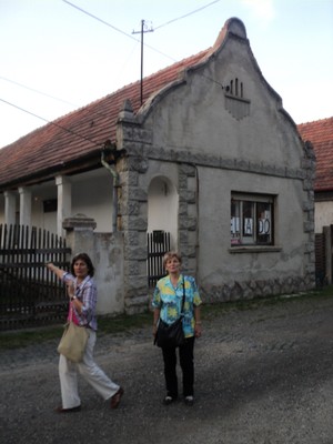 Ez a ház eladó, de a ott kertjében nincsen gomba - small